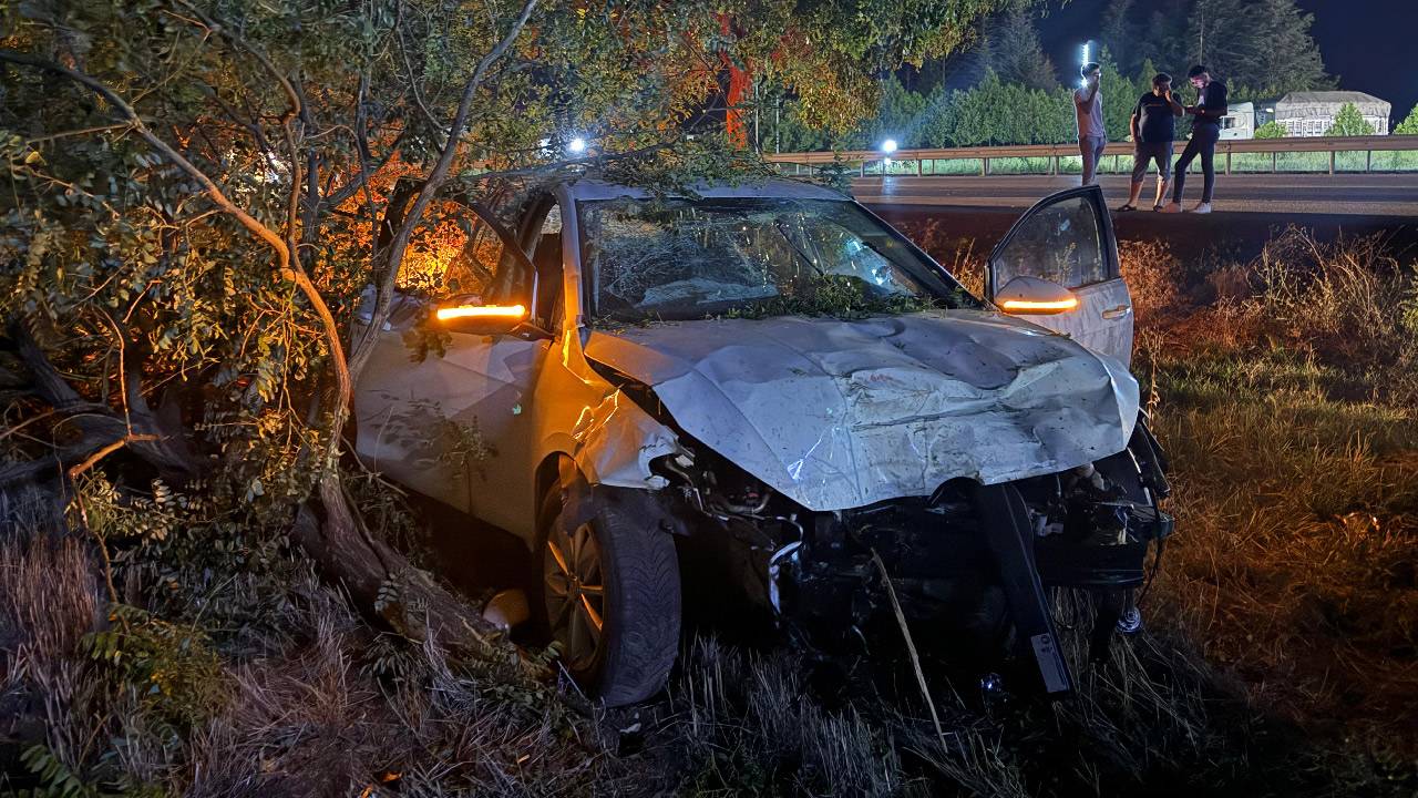 Afyonkarahisar'da kaza: 2 kardeş can verdi, 3 yaralı var