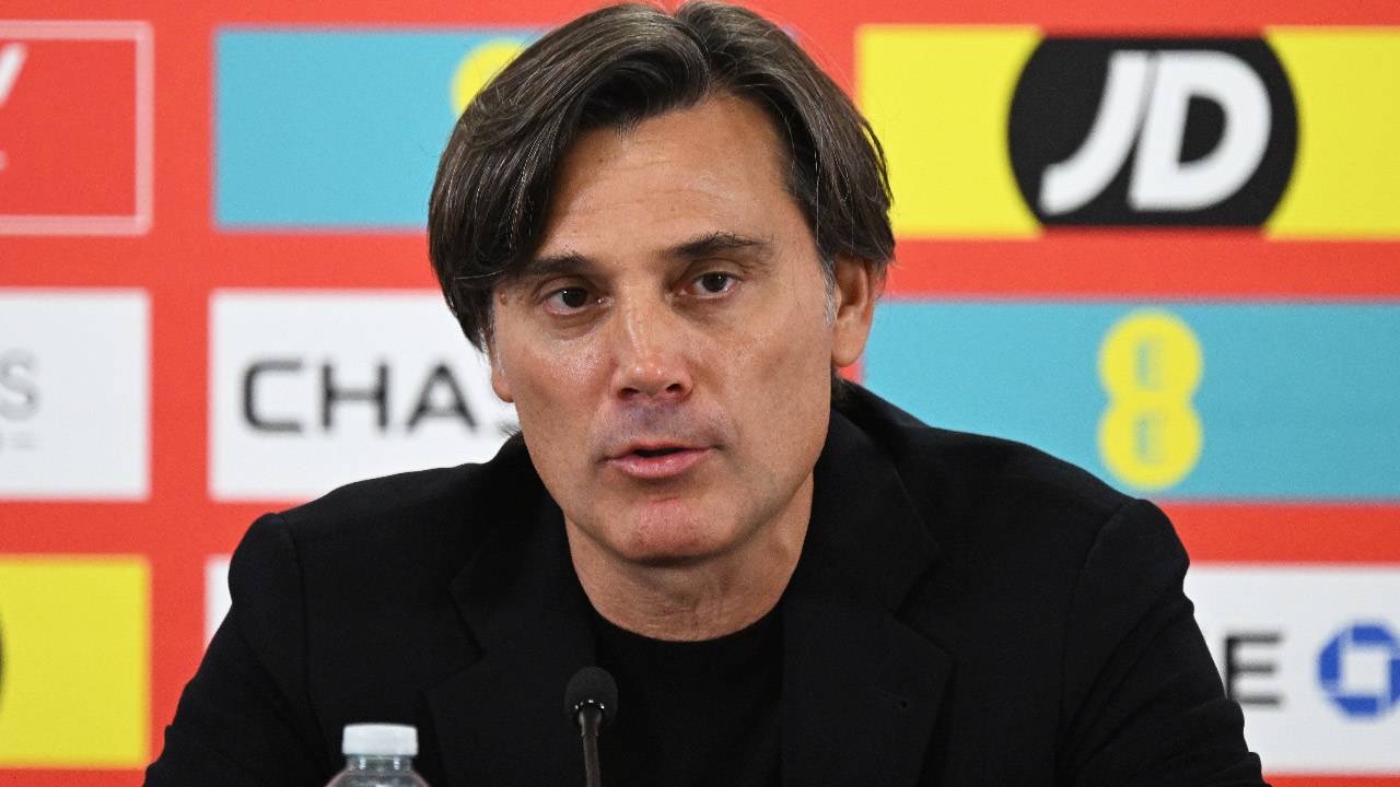 Montella: 10 kişi kaldık, oyunu düzelttik