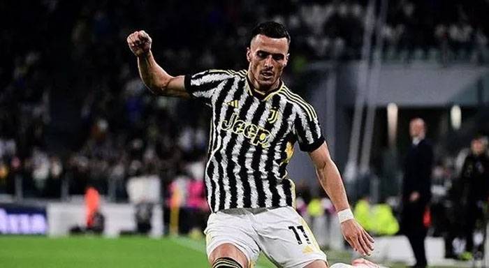 Fenerbahçe: Filip Kostic transferi için anlaşma sağlandı