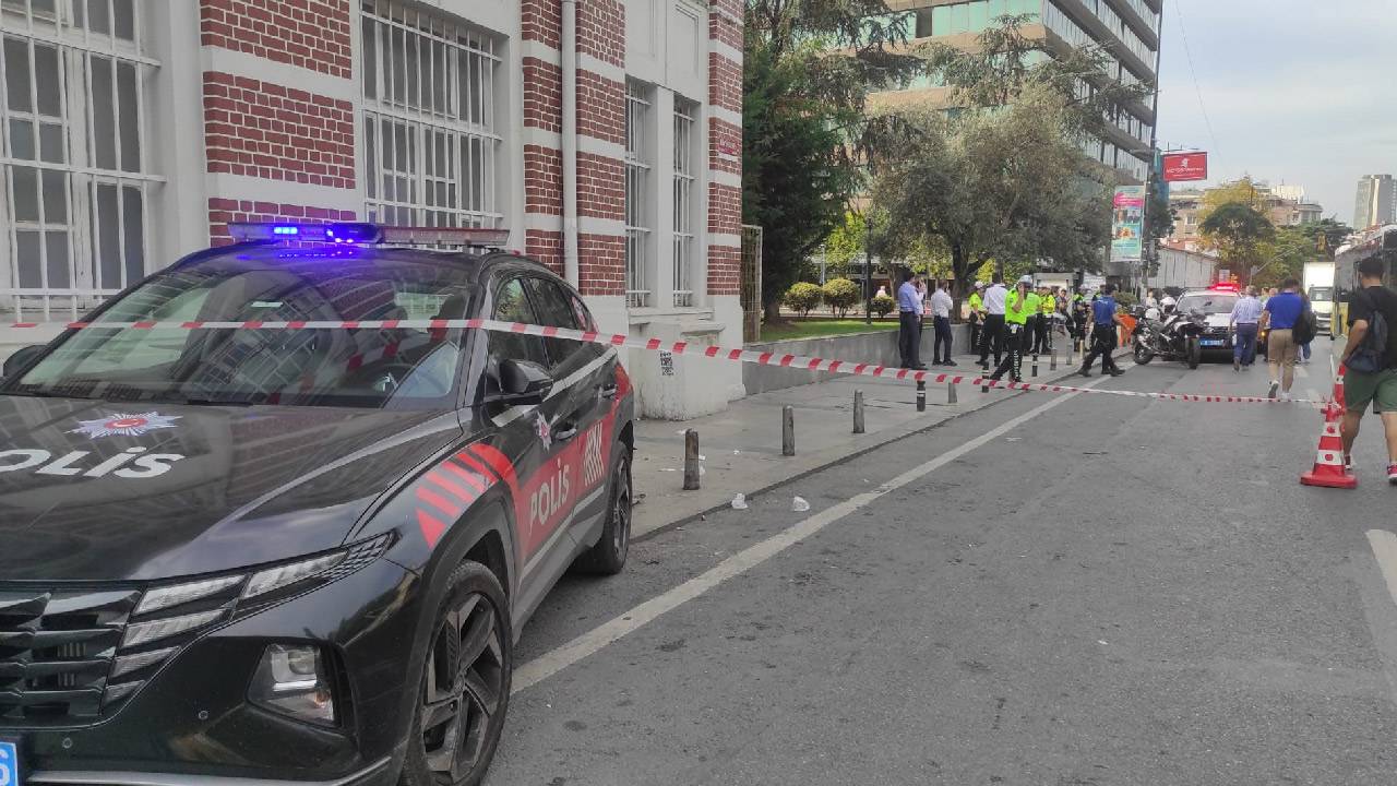 İstanbul'da polis aracı iki kadına çarptı: 1 ölü, 1 ağır yaralı