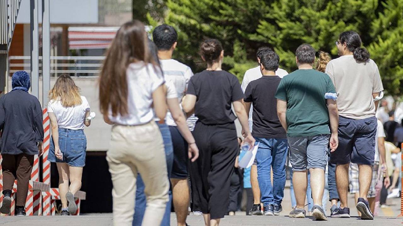 MEB duyurdu: LGS puanları baştan hesaplanacak!