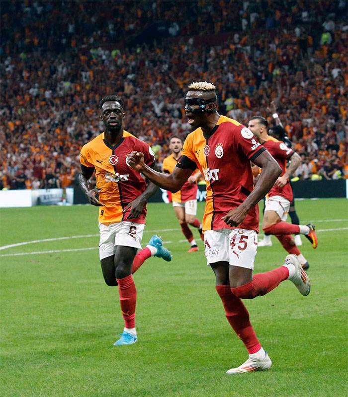 Galatasaray Rizespor'u farklı yendi