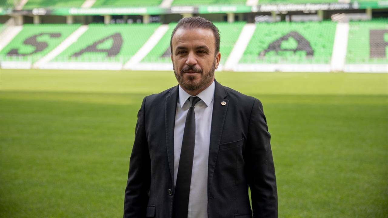 Sakaryaspor'da başkanlığa Cumhur Genç seçildi