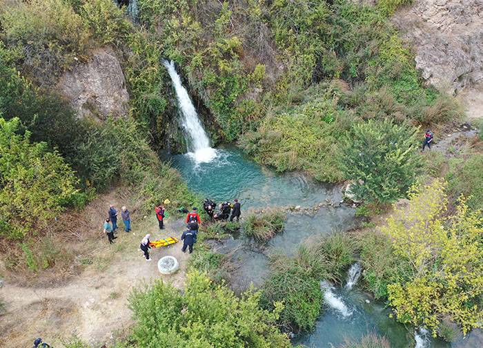 Kahraman baba: Çocuklarını kurtardı, kendi hayatını kaybetti