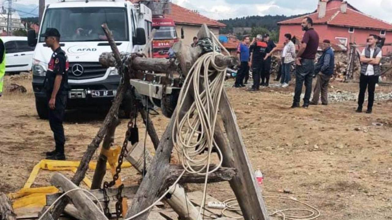 Açtıkları kuyuda baba ve iki oğlu zehirlendi