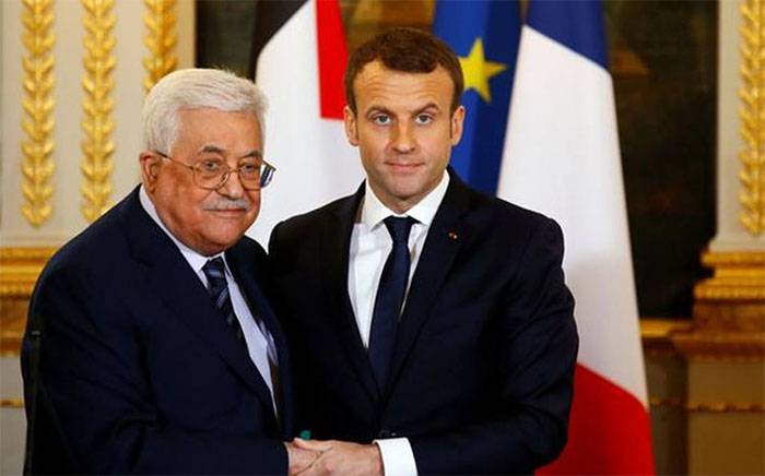 Macron, Filistin Devlet Başkanı Abbas ile görüştü