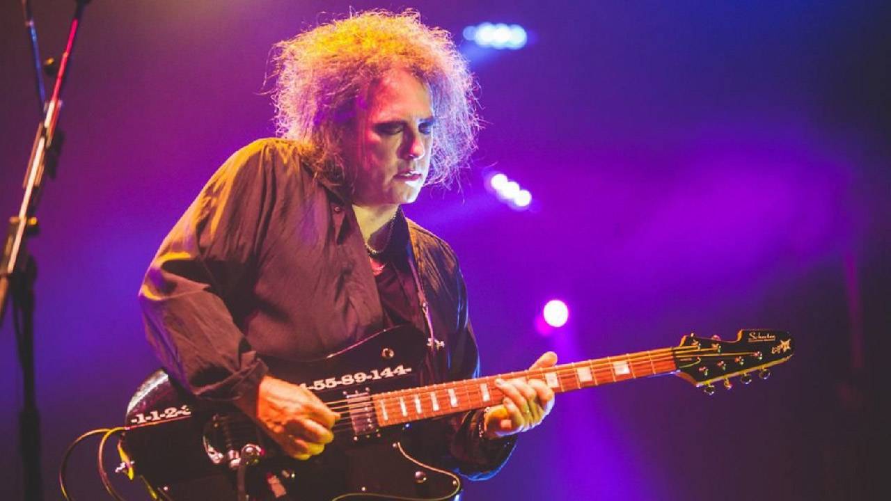 The Cure, 16 yıllık şarkı orucunu bozdu