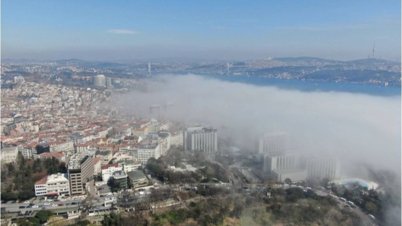 İstanbul'da bazı bölgelerde sis etkili oldu