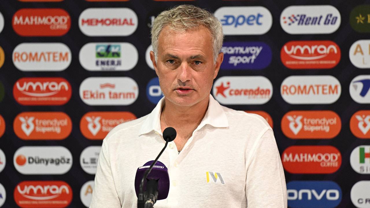 Mourinho'dan VAR tepkisi: Hiç zorlanmadılar