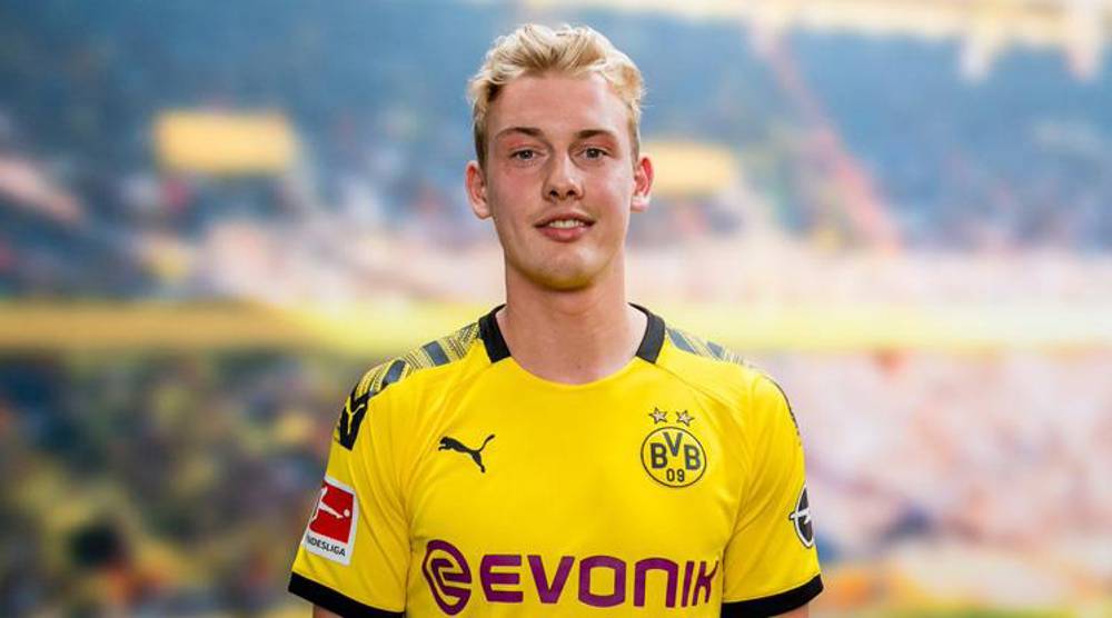 Julian Brandt kimdir?