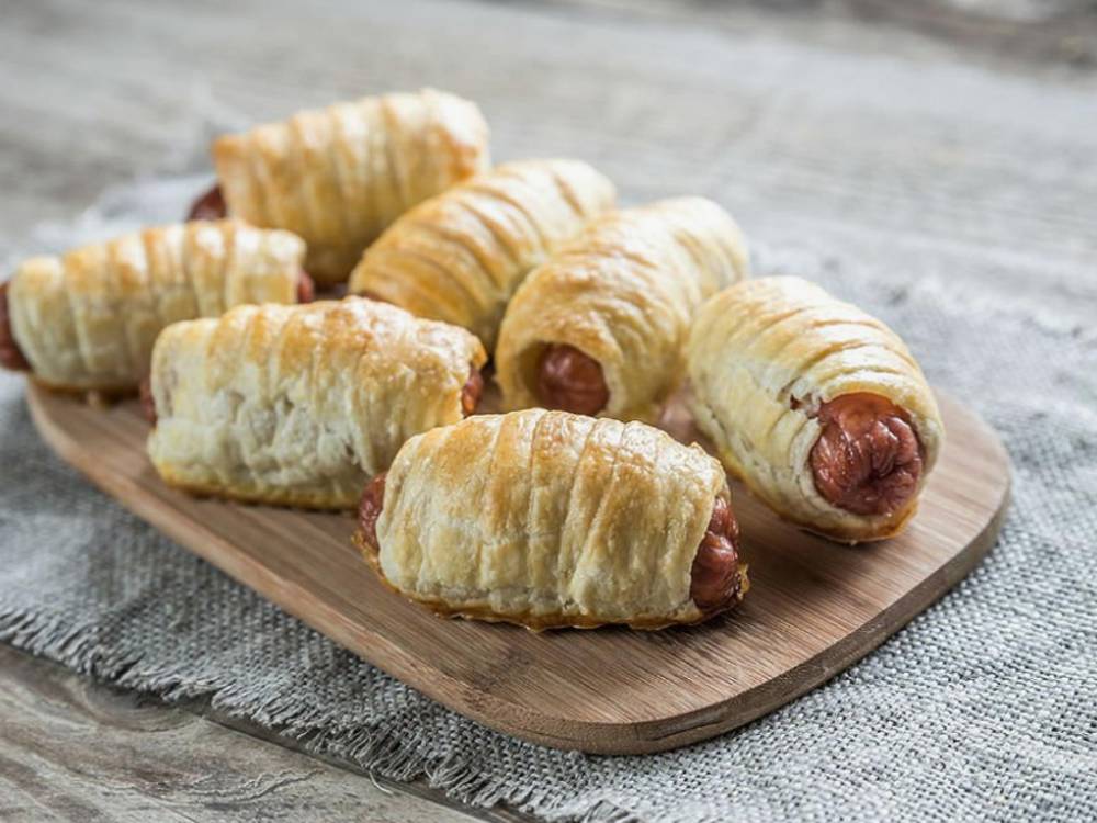 Zuhal Topal'la Yemekteyiz Kadir'in Menüsü: Sosisli Börek Tarifi