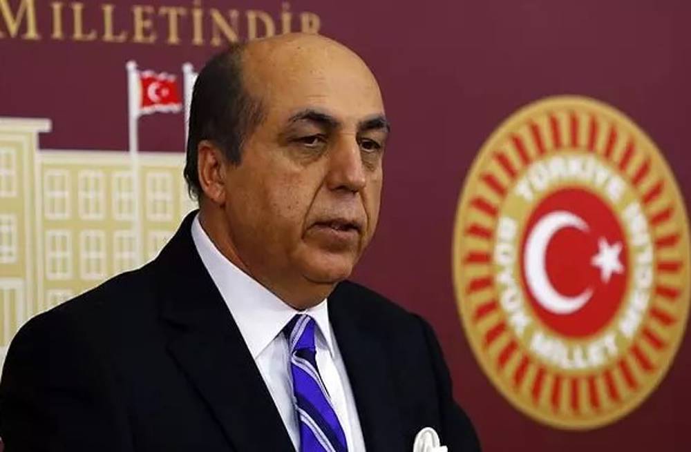 Prof. Dr. Aydın Ayaydın kimdir?