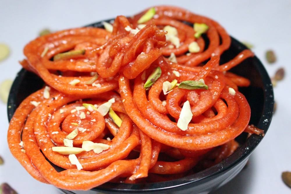 En Hamarat Benim Jalebi Tatlısı Tarifi, Nasıl Yapılır?