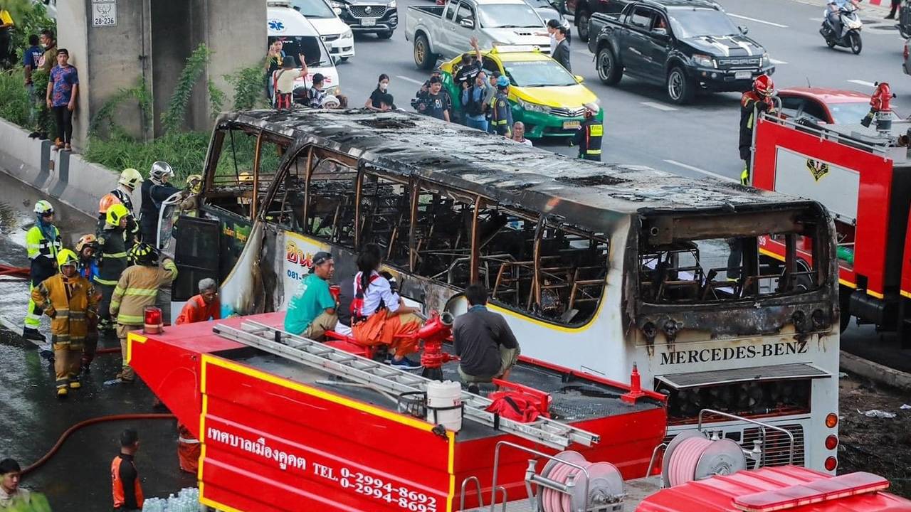 Tayland’da facia: 16 çocuk ve 3 öğretmen öldü