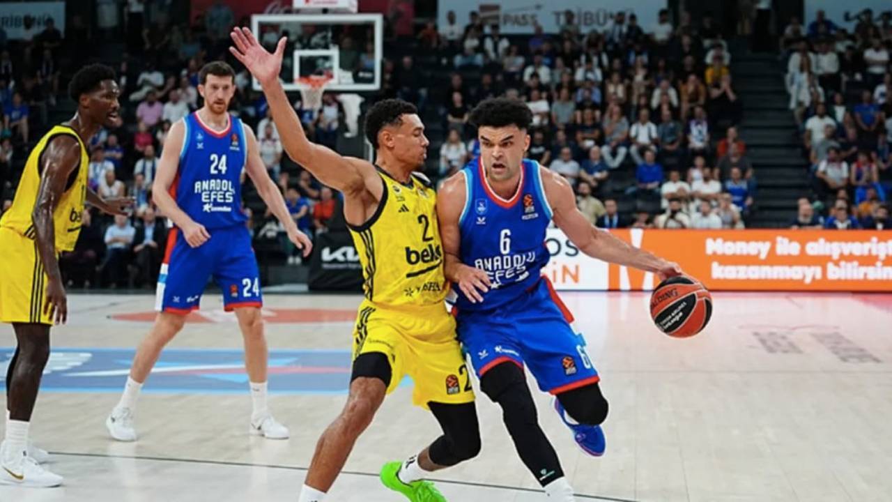 EuroLeague’de FenerbahçeBeko deplasmanda Anadolu Efes’i yendi