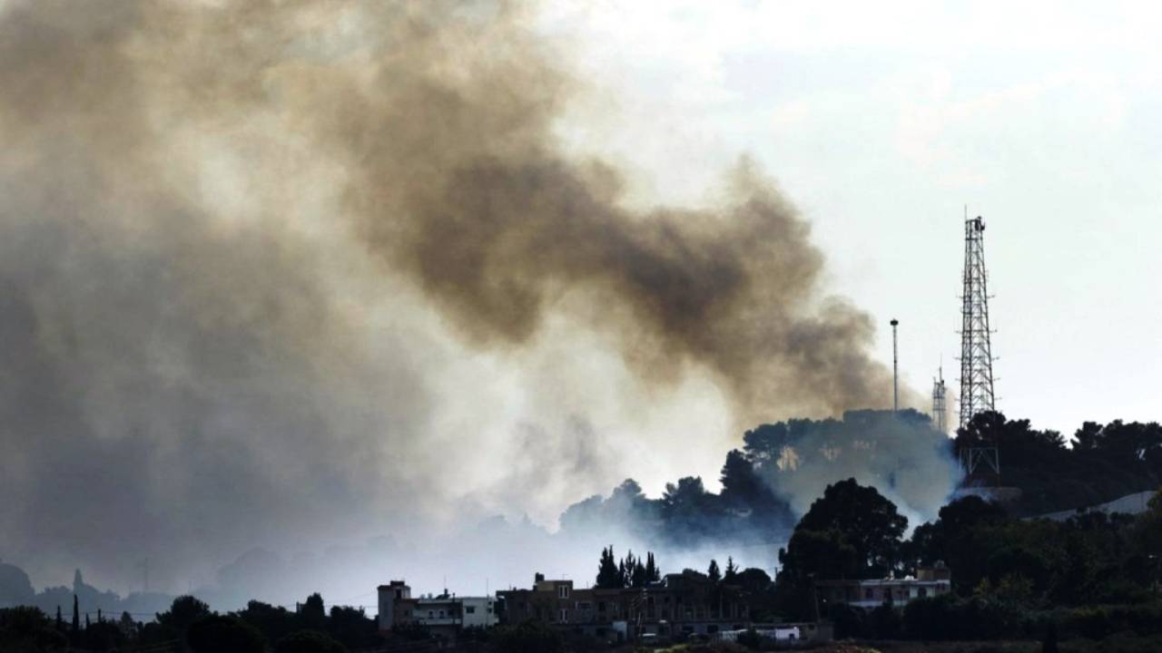 Hizbullah, 3 İsrail tankını füzeyle vurdu...