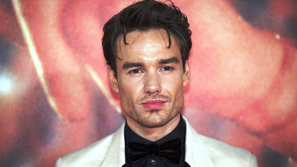 One Direction üyesi Liam Payne, balkondan düşerek öldü