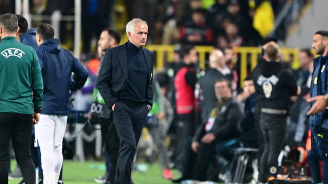 Jose Mourinho'dan maç sonu açıklamalar...