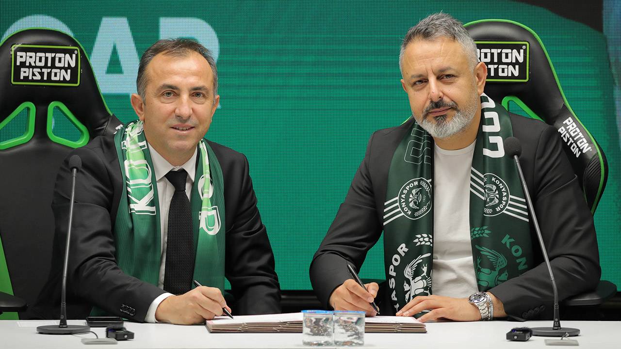 Recep Uçar imzayı attı, Konyaspor'da yeni dönem başladı