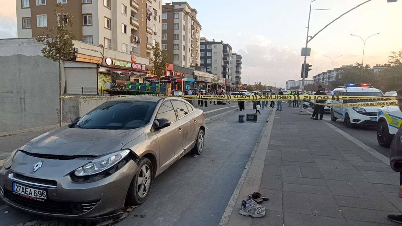 Gaziantep'te otomobil yayalara çarptı: 1 ölü, 1 ağır yaralı