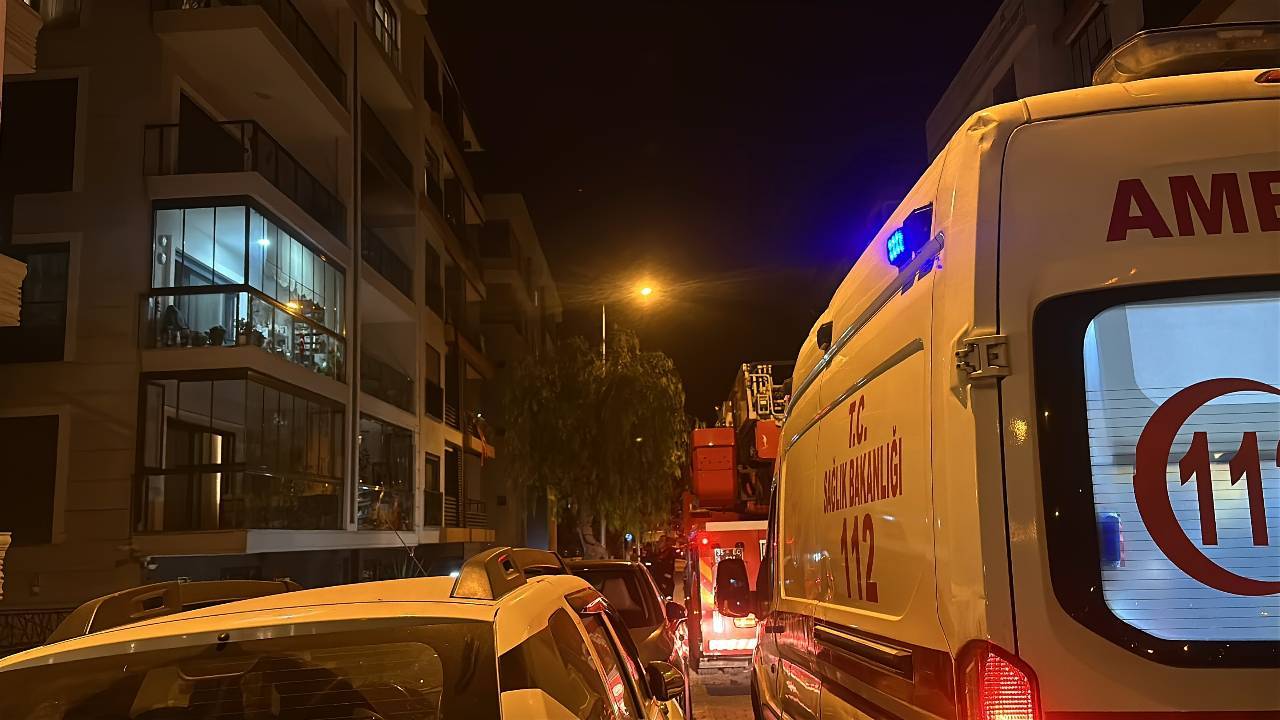 İzmir Karşıyaka'da 3 kişi dumandan etkilendi