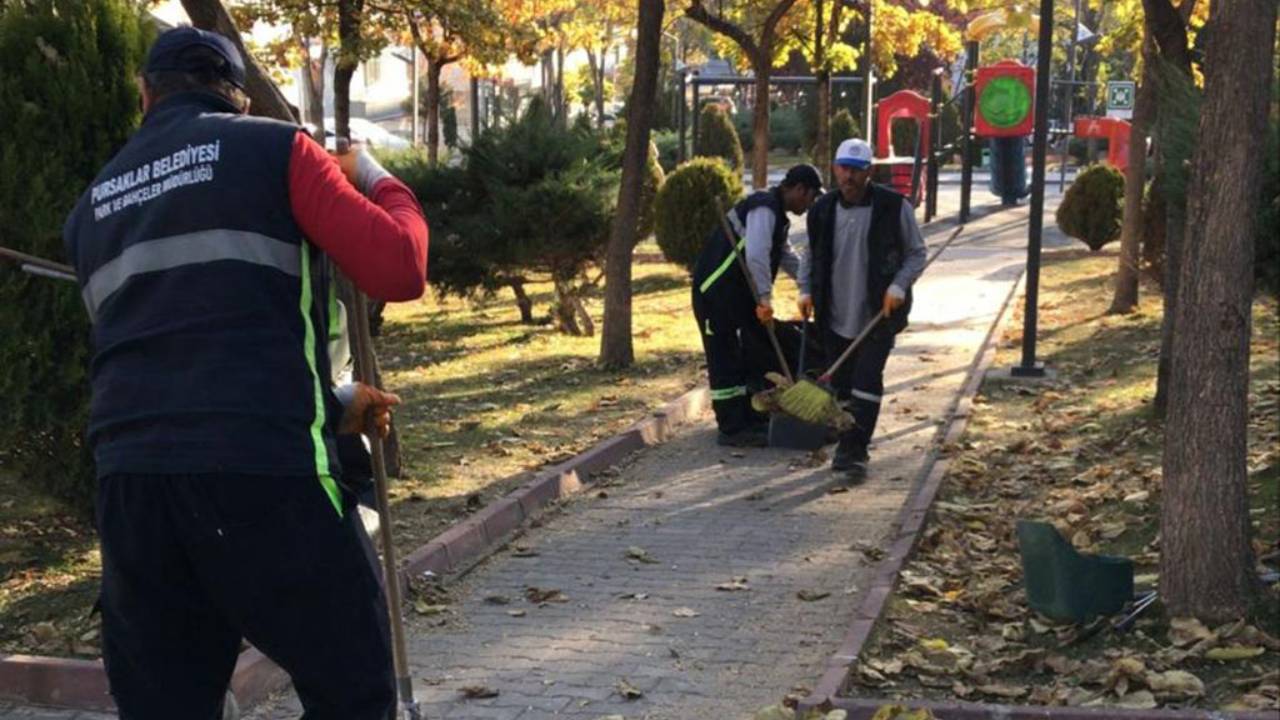 Pursaklar'da sonbahar temizliği