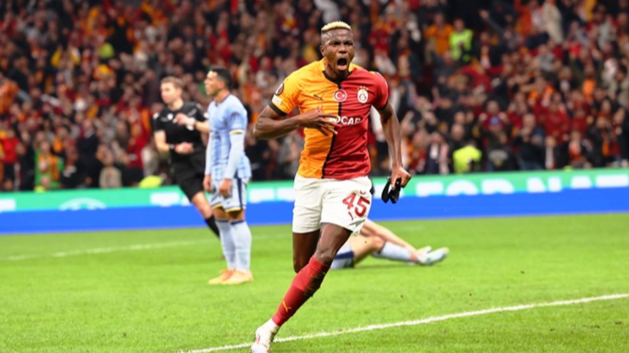 Victor Osimhen'den transfer açıklaması...