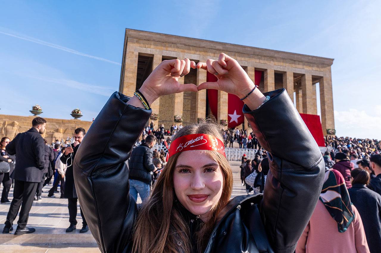 Büyük Atatürk, Anıtkabir'de anılıyor!