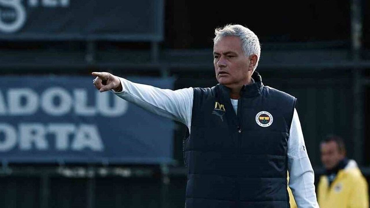 Jose Mourinho'yu dev kulübe önerdiler