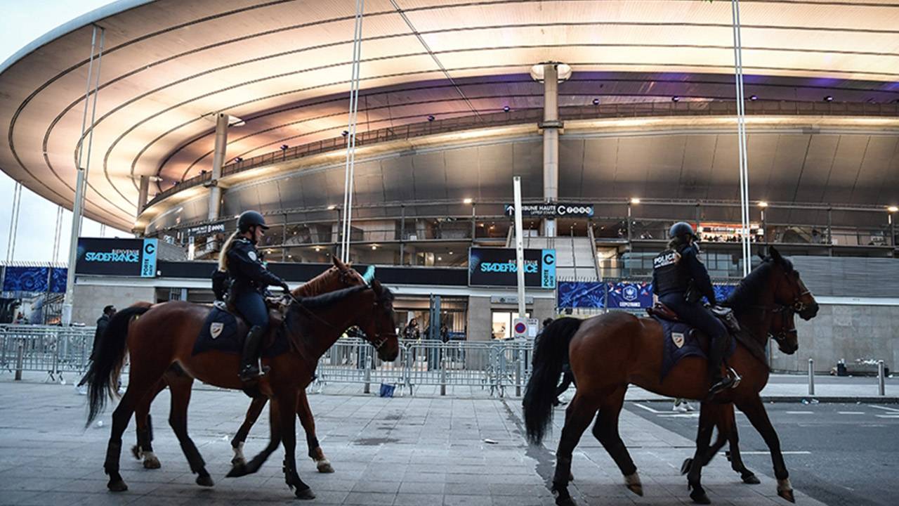 İsrail'i konuk edecek Fransa, alarma geçti