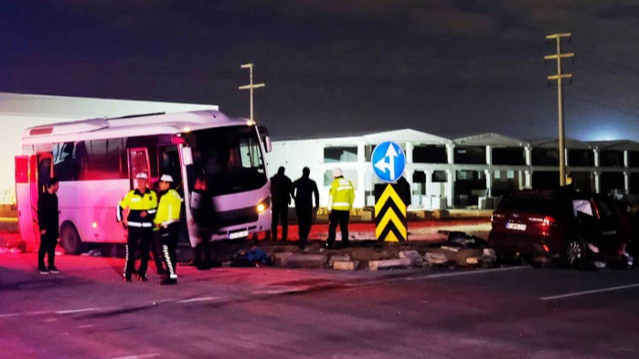 Polis midibüsünün karıştığı kazada ölü ve yaralılar var...