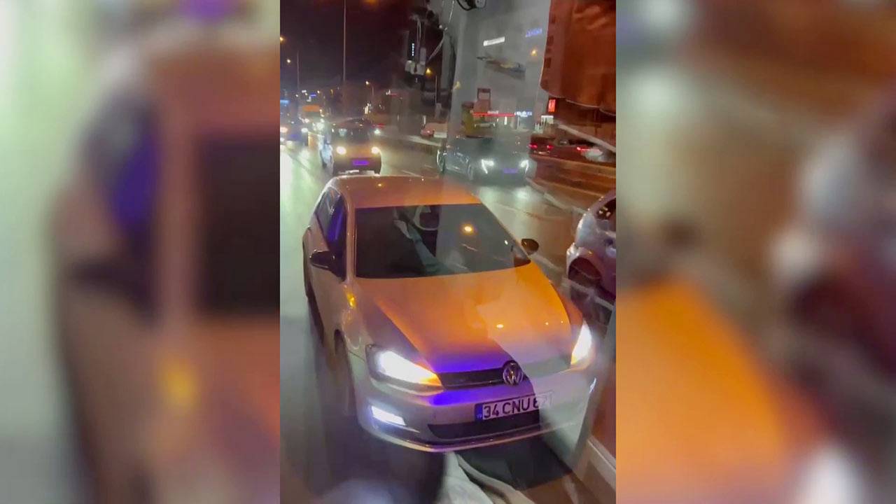 Pendik'te bir maganda ambulansın peşine takılıp yol istedi