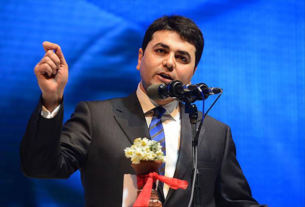 Demokrat Parti'de yerini koruyan da var, yeni görev alan da