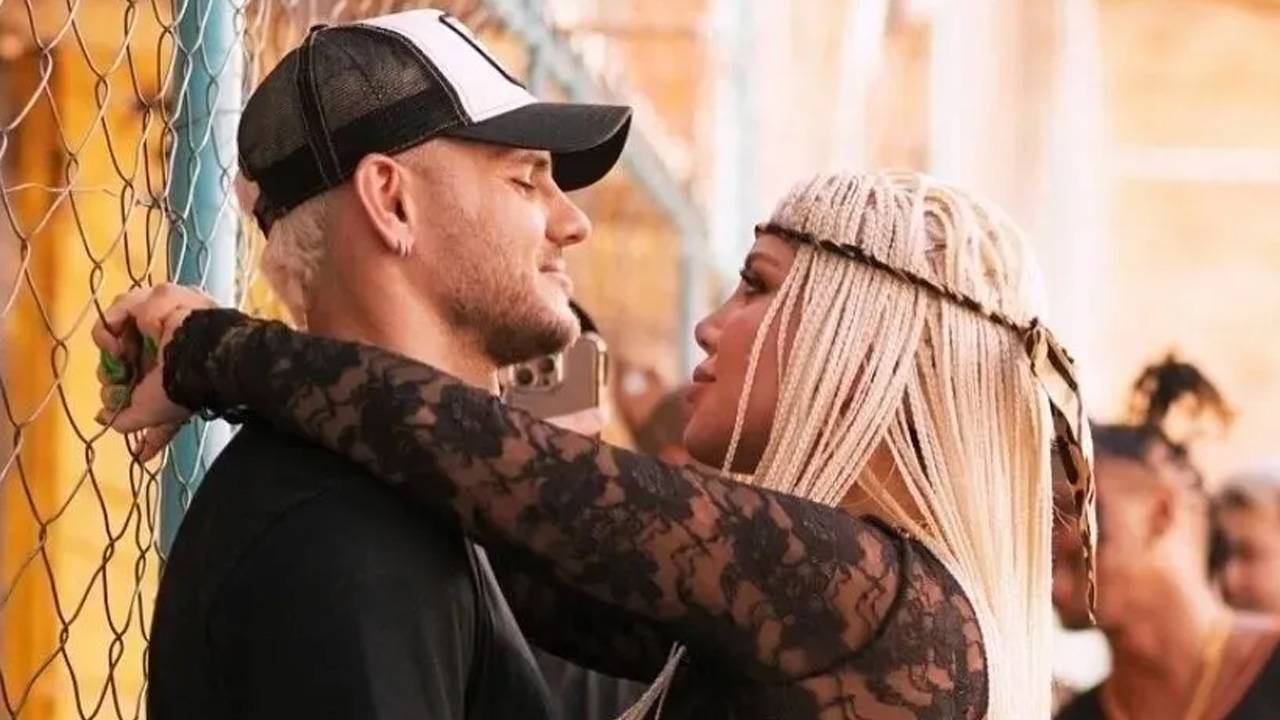 Solda Mauro Icardi - Sağda Wanda Nara