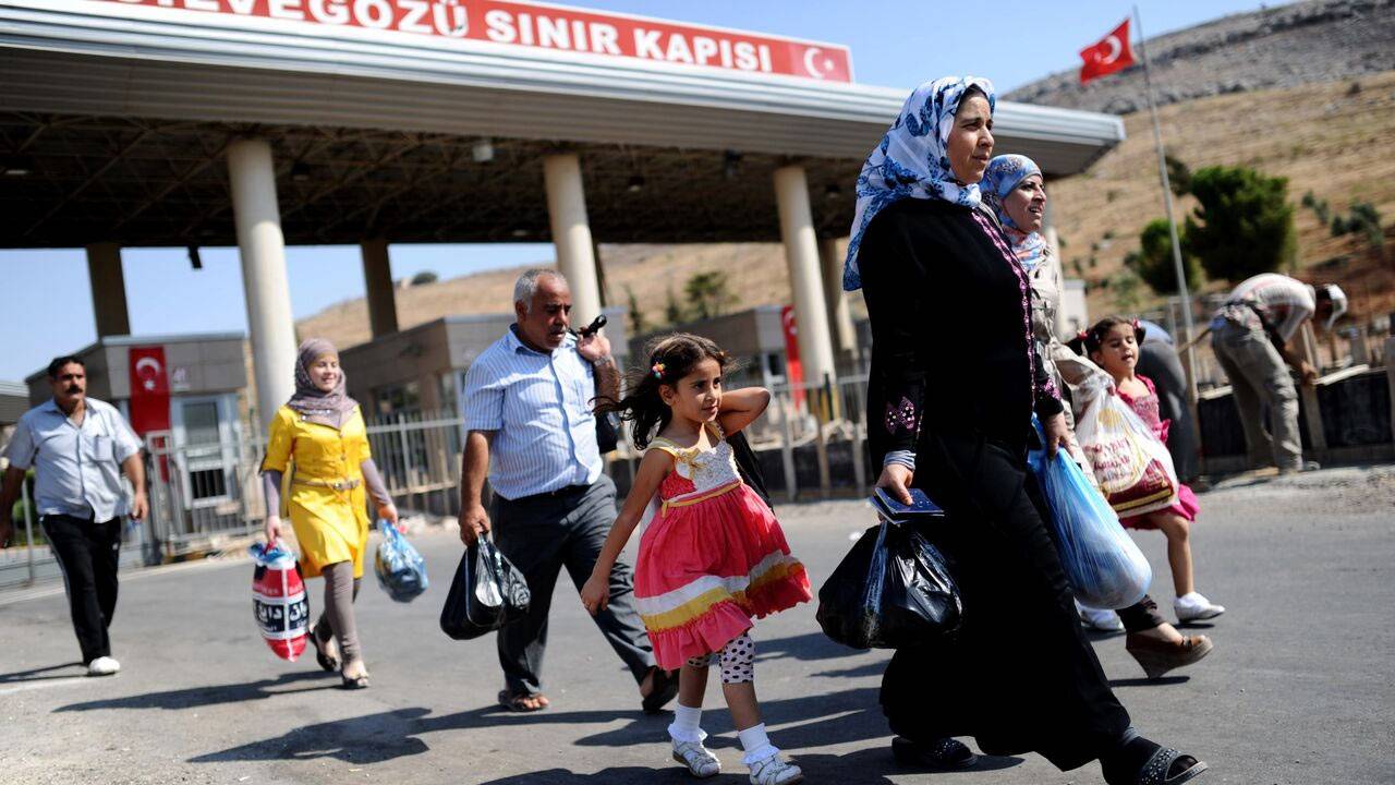 İçişleri Bakanı Yerlikaya, Türkiye'deki Suriyeli sayısını açıkladı