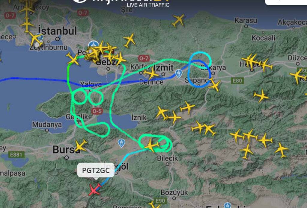 Sabiha Gökçen Havalimanı'nda iniş trafiği durdu