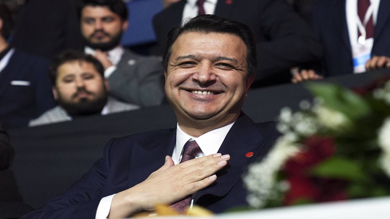 Saadet Partisi'nde yeni dönem! Yeni genel başkan belli oldu