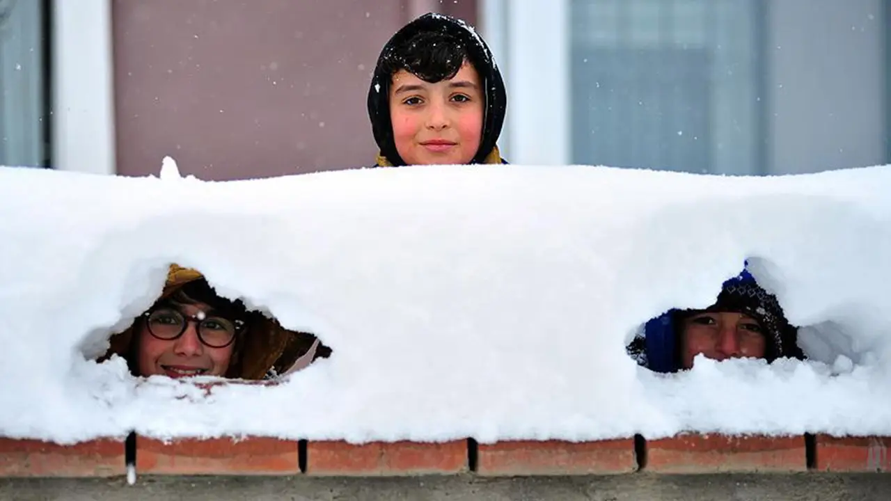 Bu illerde okullar bir gün tatil edildi