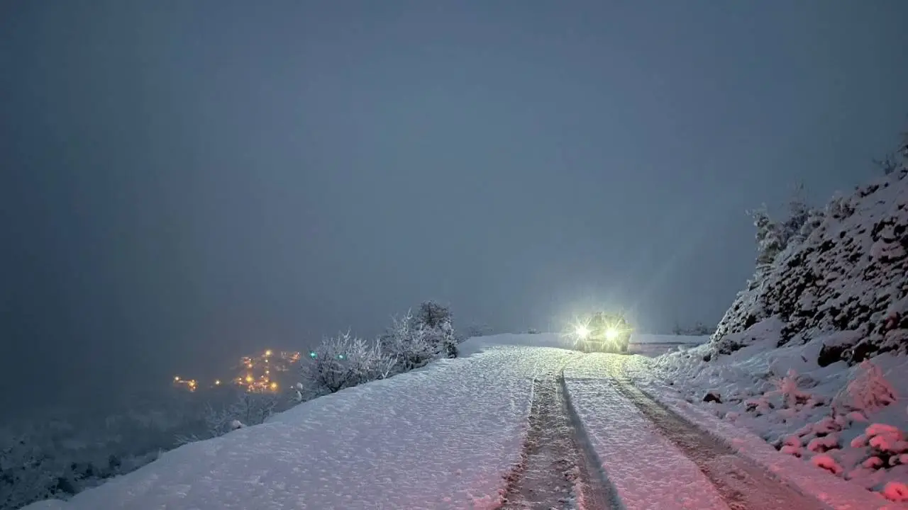 Siirt'te kar yağışı etkili oldu... İşte son durum...