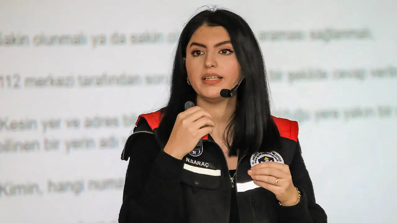 Keçiören Belediyesinin spor tesisleri personeline ilk yardım eğitimi