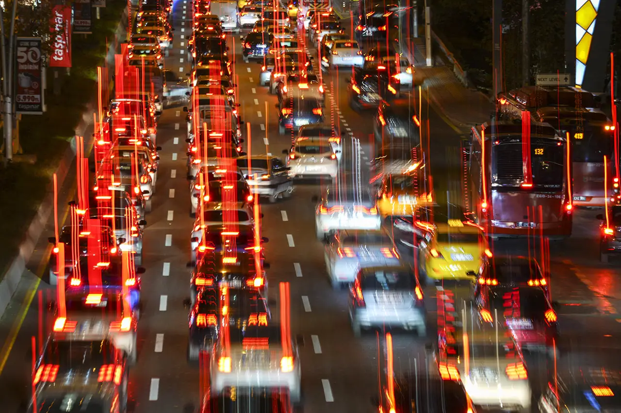 Ankara trafiğine “sıkışıklık ücretlendirmesi” ve “mesai saati” önerisi