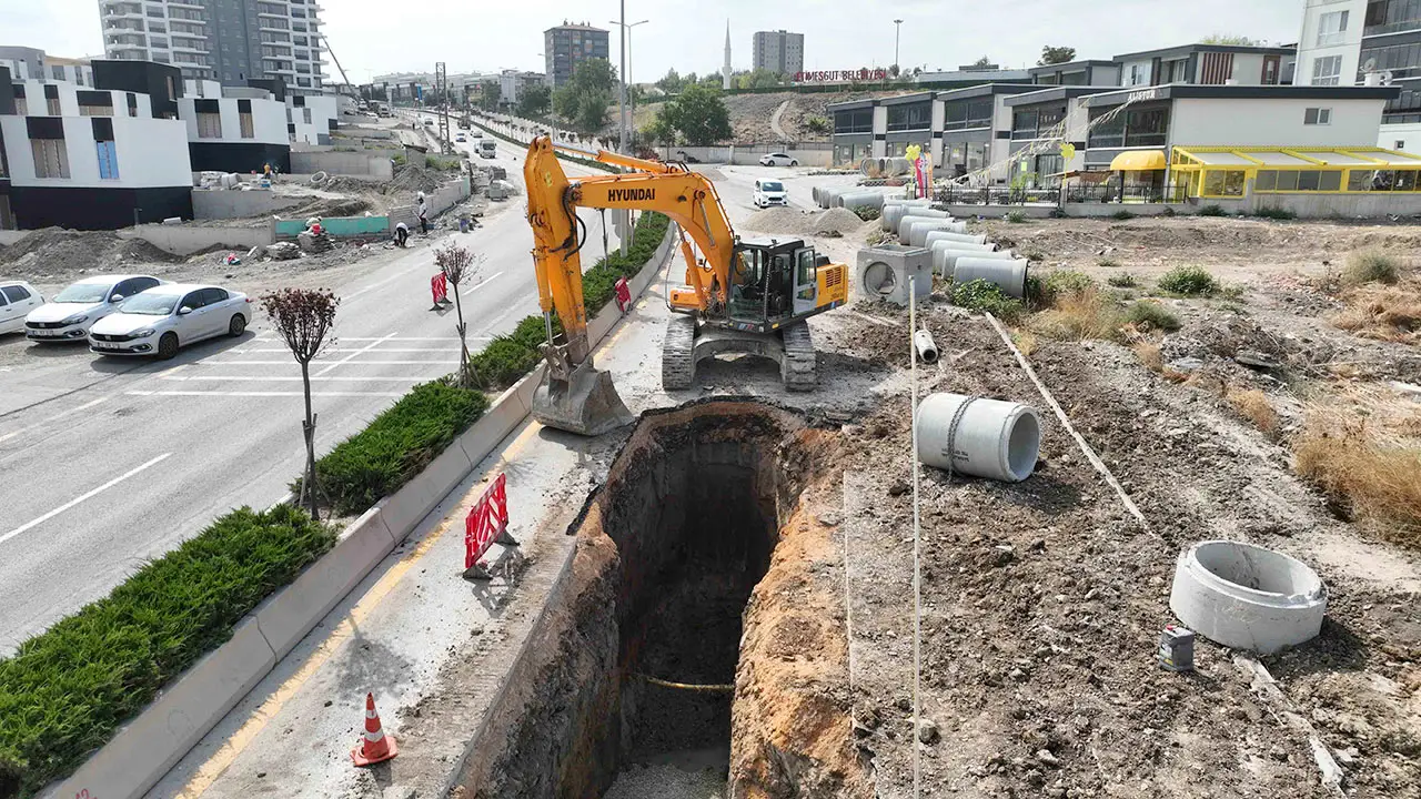 Etimesgut ilçesi Zirve Caddesi