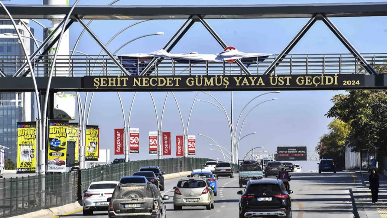 Ankara Büyükşehir'den üst geçit çalışması... Yeni 14 tane geliyor