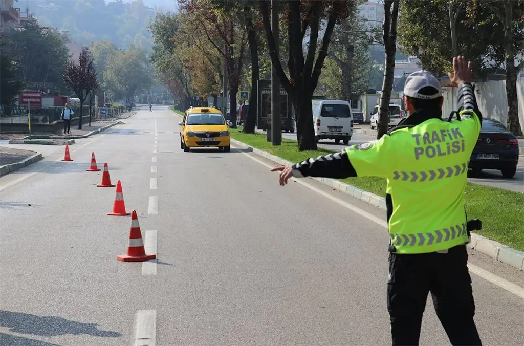 İçişleri Bakanı Yerlikaya açıkladı: 3 Milyondan fazla araç denetlendi!