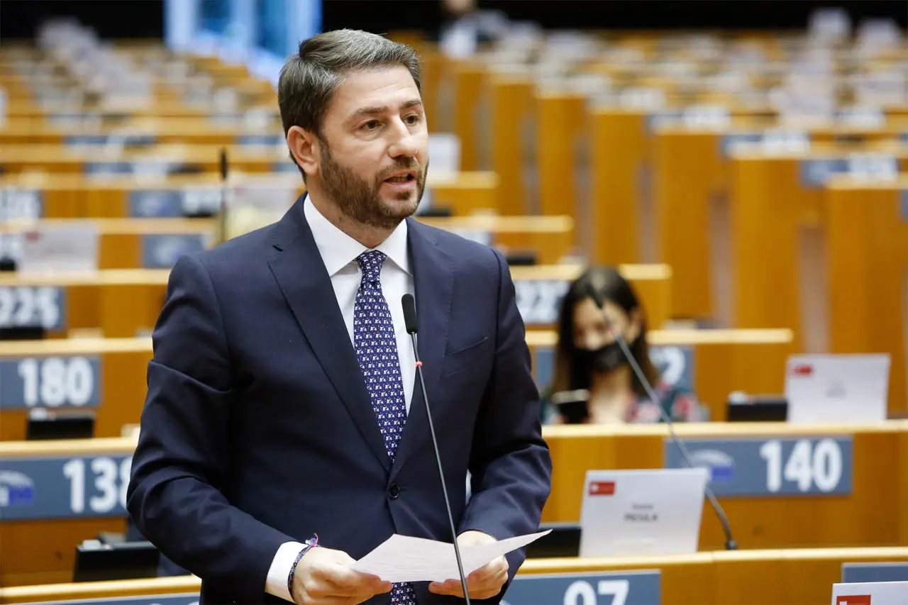 PASOK lideri Nikos Androulakis