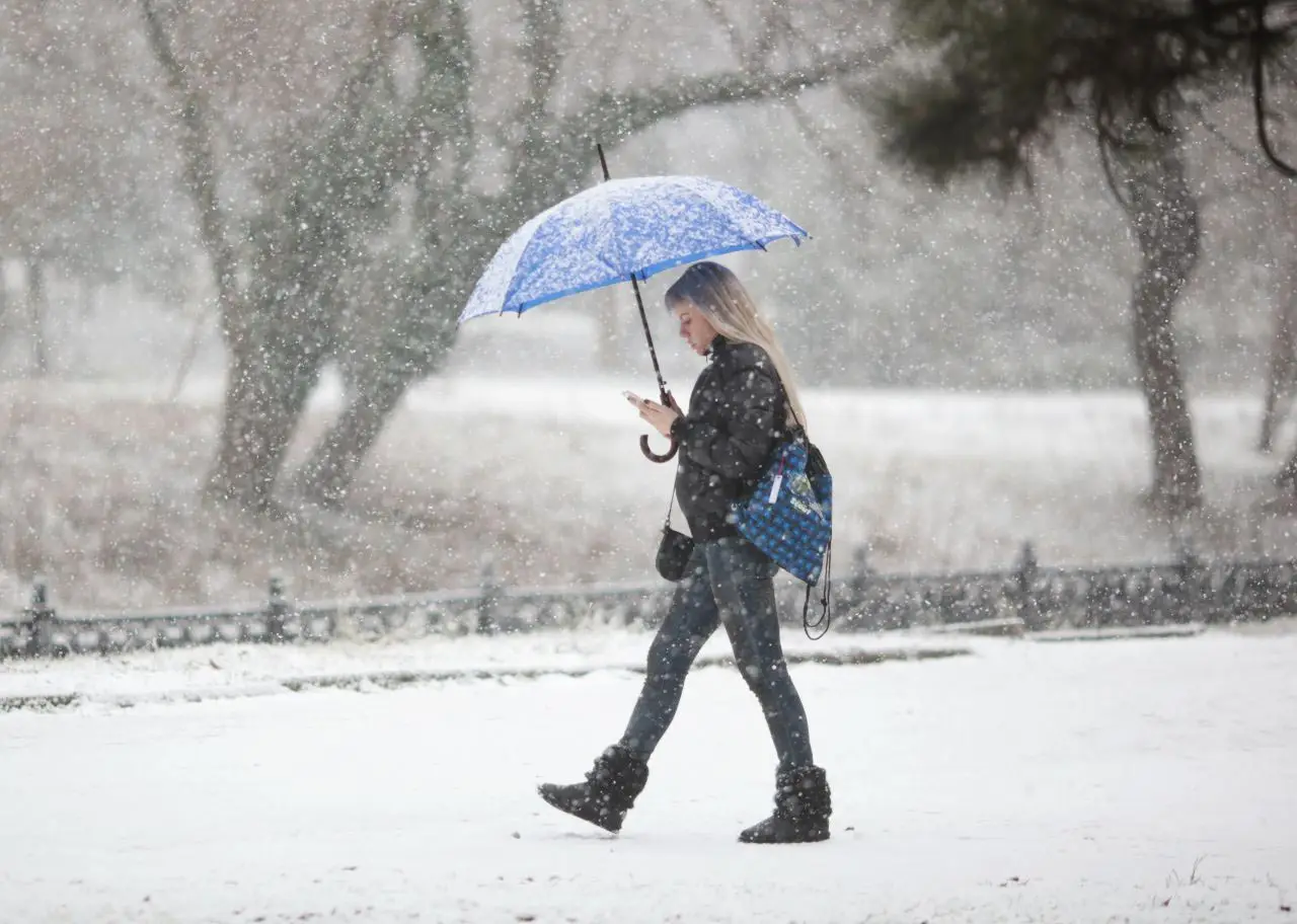 Meteoroloji sarı ve turuncu kodlu uyarı verdi! Lapa lapa kar yağacak