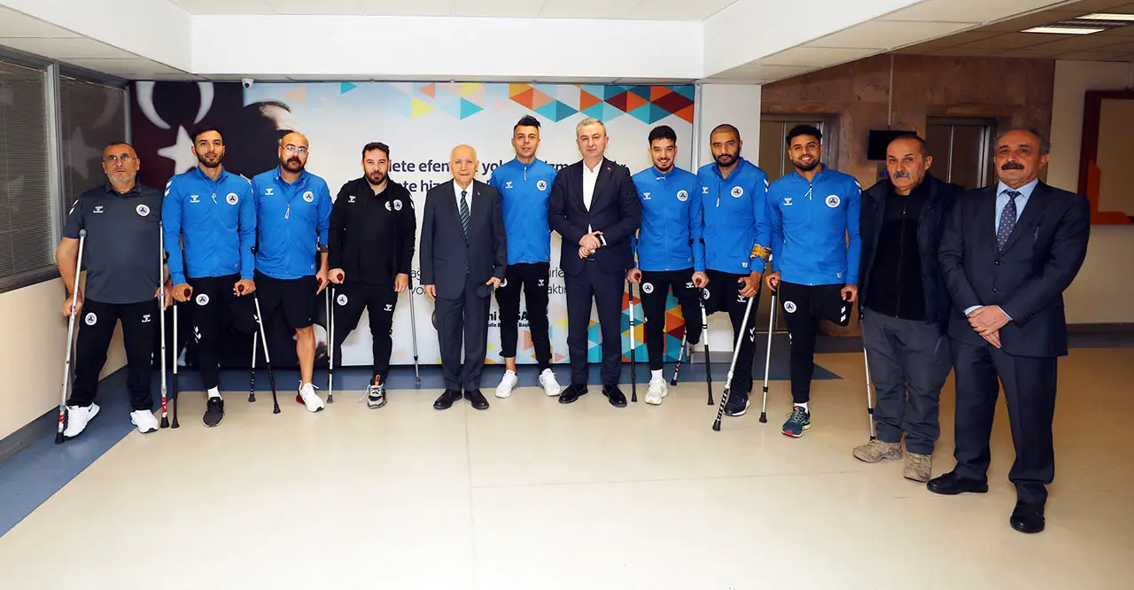 Şampiyon Ampute sporcuları Yenimahalle’de ağırlandı