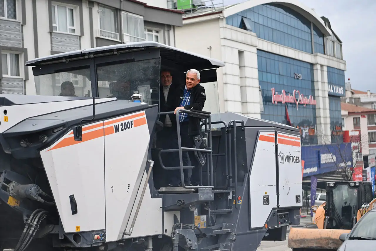 Mamak’ta sürücüleri çileden çıkaran Natoyolu Caddesi onarıldı