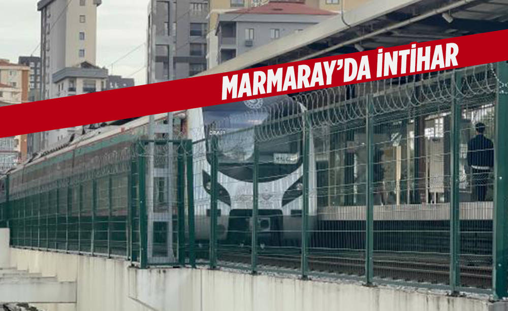 Marmaray'da bir kişi raylara atladı