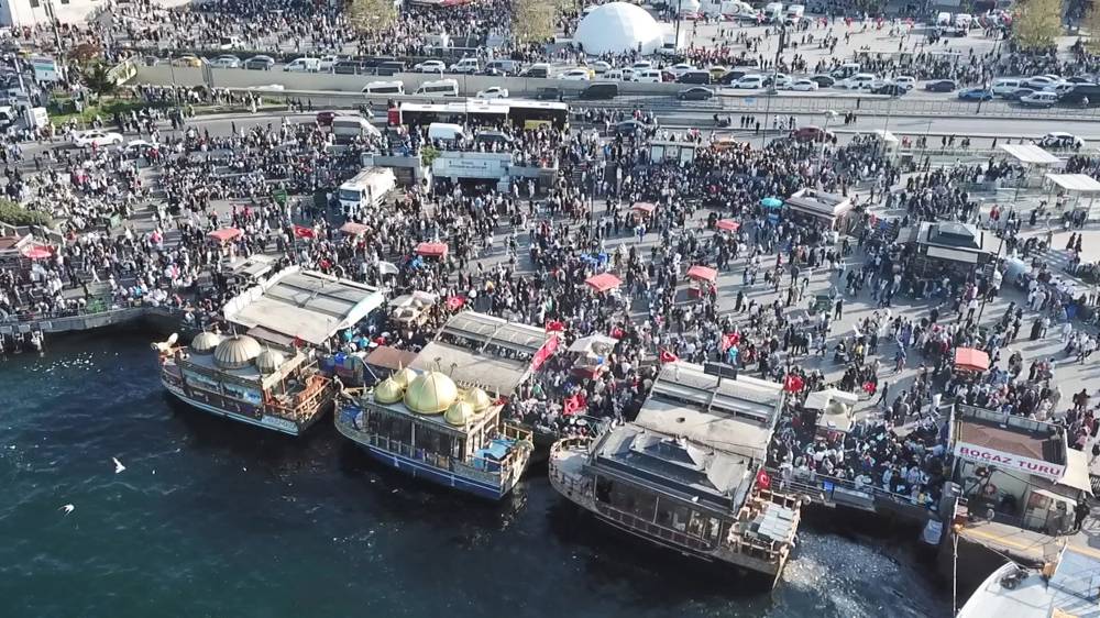  Eminönü'nde bayram yoğunluğu 